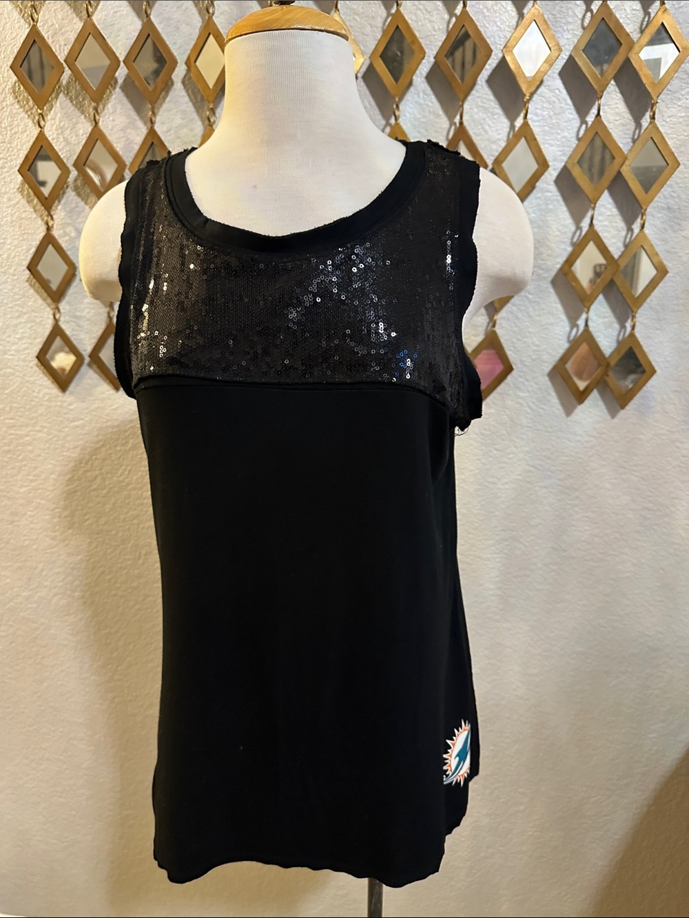 Meesh & Mia NFL Miami Dolphins Black Sequin Accent Fan Tank Top - XL